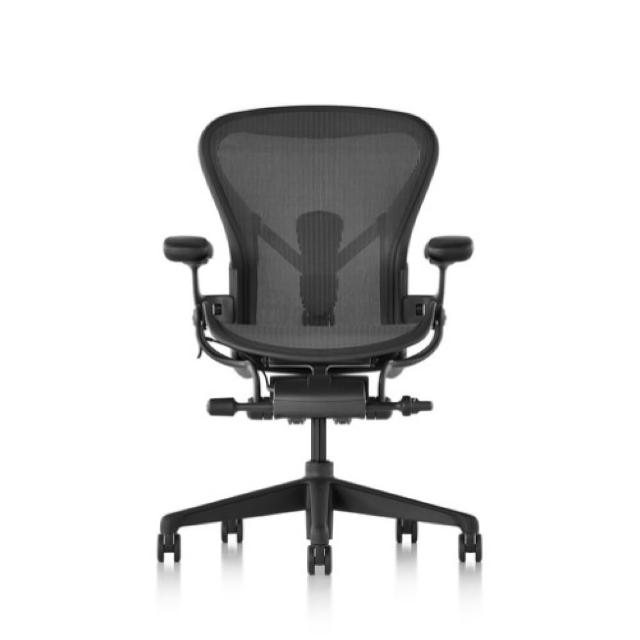 【Herman Miller】ystore雅浩家具 Aeron 3.0 旗艦款 石墨黑/B尺寸 人體工學椅(老闆椅、辦公椅)