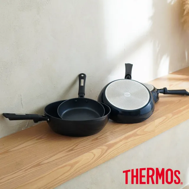【THERMOS膳魔師】超值2入_電漿強化不沾鍋單柄平底鍋26cm+20cm(KFC-026+KFC-020)