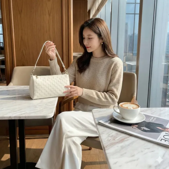 【BAGGLY&CO】伊珀爾真皮小方格肩背側背包(真皮包包 5色)