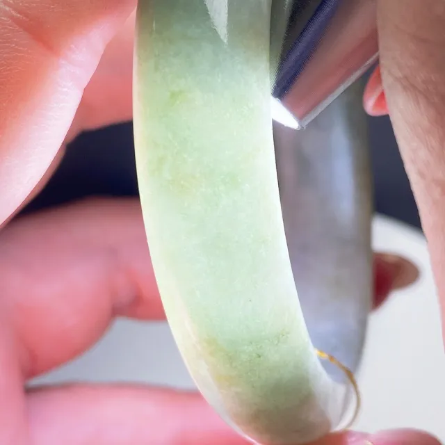 【玉我翡翠】翡翠手鐲 綠底貴妃鐲 手圍16.3mm M6712 緬甸A貨翡翠(精美包裝禮盒出貨/天然A貨翡翠)