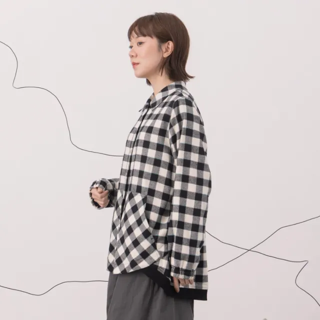 【MOSS CLUB】圓弧下襬格紋變化四合釦襯衫(藍 黑)