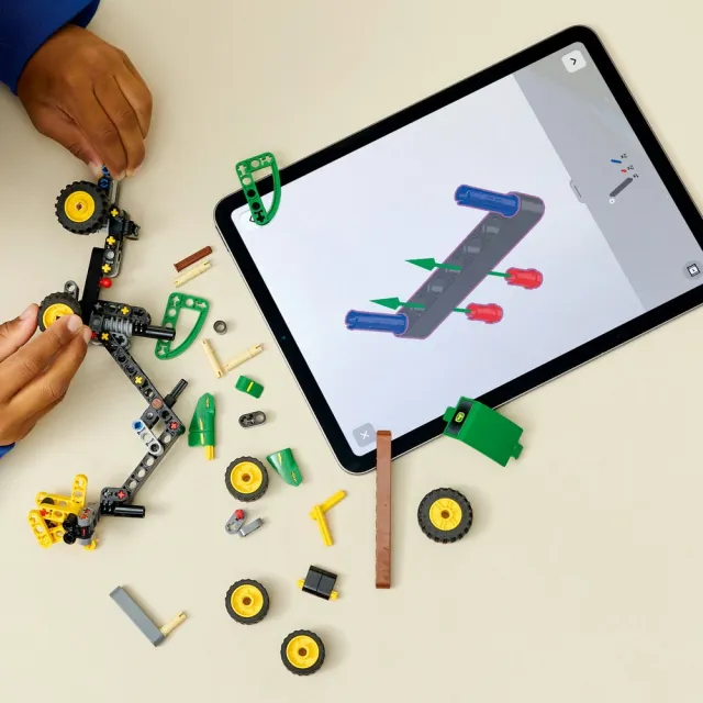 【LEGO 樂高】科技系列 42218 John Deere 1470H 輪式森林收割機(工程模型 玩具車 積木 玩具)