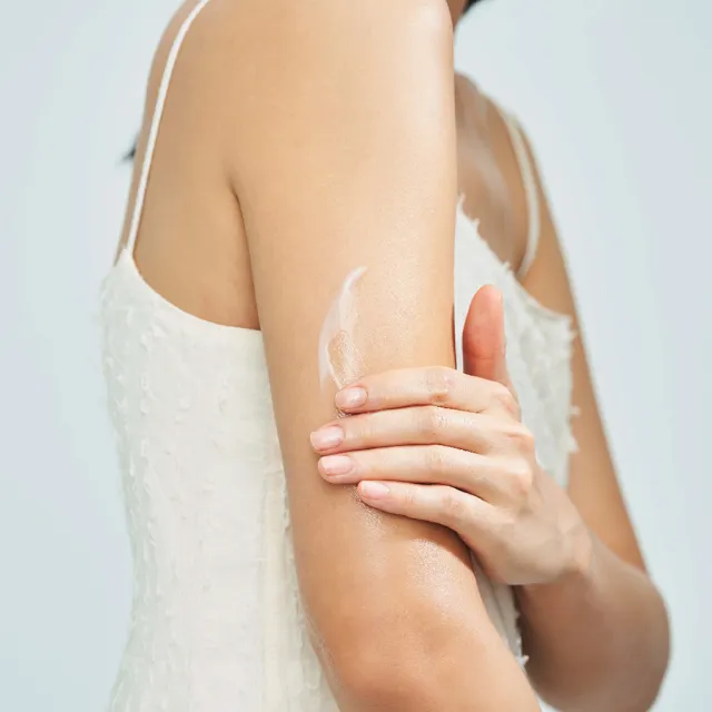 【茶籽堂】臺灣植萃清爽潤膚乳液330mL｜兩款調理任選(荷葉清舒/青蜜滋養/輕盈保濕)