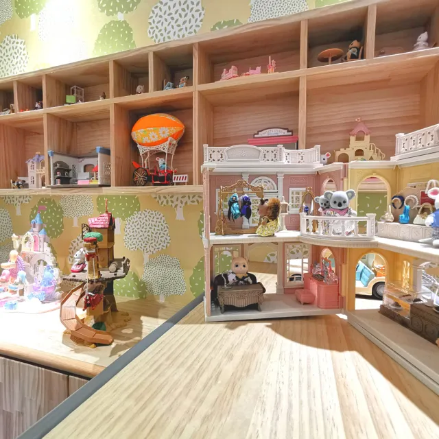 奧斯丁夢想樂園-高雄草衙店｜一大一小平日不限時/假日三小時