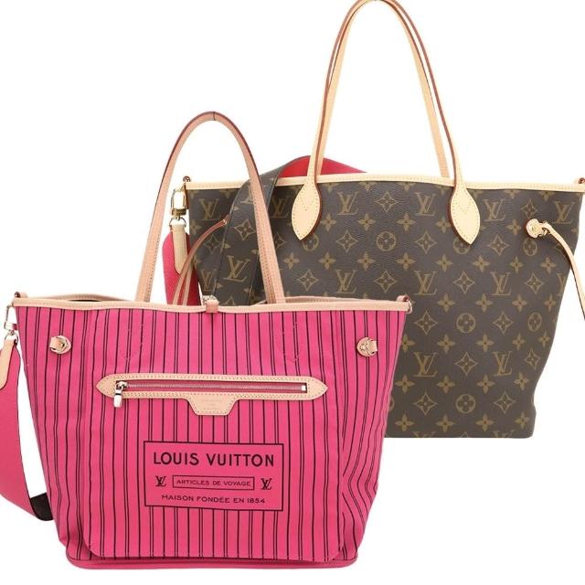 LV LOUIS VUITTON路易威登 M12257 Neverfull Inside Out MM 條紋老花帆布牛皮雙面托特包 LV LOUIS VUITTON 路易威登 M12257 Neverfull Inside Out MM 條紋老花帆布牛皮雙面托特包,全新未使用,提供紅色系、卡其色系、咖啡色系多種選擇。外層為牛皮與帆布拼接,內層為牛皮、帆布與布面組合,搭配釦式開口設計,輕便實用。尺寸為長約31公分(上長約46公分)、寬14公分、高28公分,提把高度約20公分,背帶長度約89.5公分(不可調、可拆)。無內外夾層與底珠,可輕鬆放入A4檔案。商品為真品/義大利平行輸入,適合男女使用,是時尚與實用兼具的經典托特包。