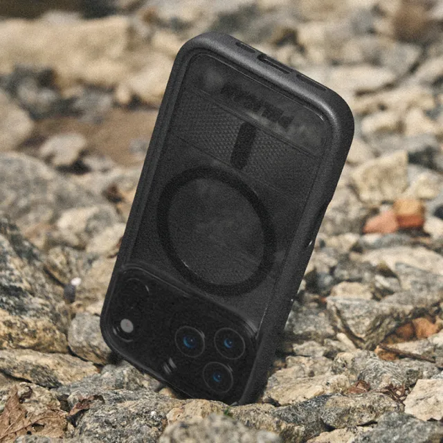 【PELICAN】iPhone 17 Pro Max Protector 保護者 MagSafe 鏡頭支架防摔手機殼 - 透明