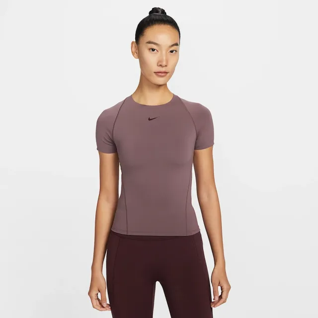 【NIKE 耐吉】短袖上衣 女 AS W NK DF UNVRSA SS TOP SNL 運動 休閒 紫色 (IO1272502)
