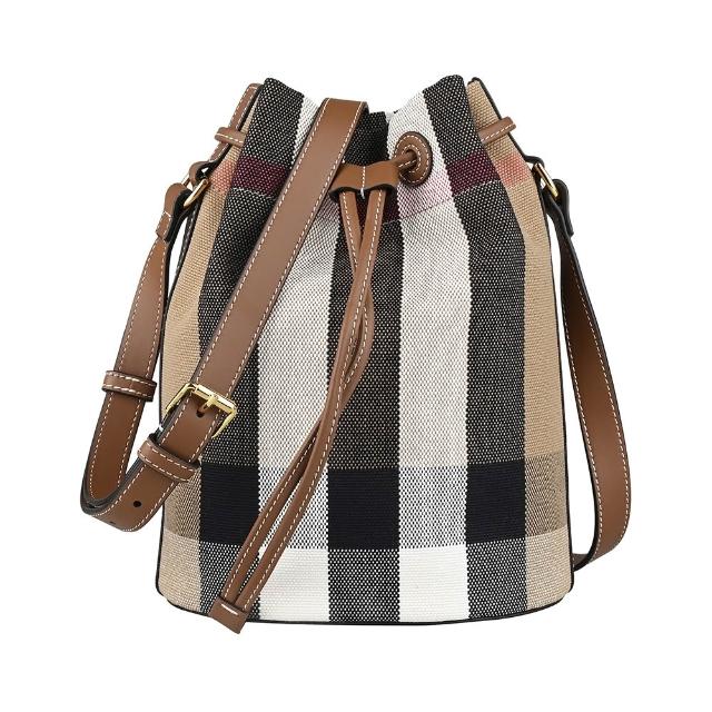 【BURBERRY 巴寶莉】BURBERRY 格紋LOGO棉織布拼平滑牛皮抽繩式斜背水桶包(小/灰x棕)