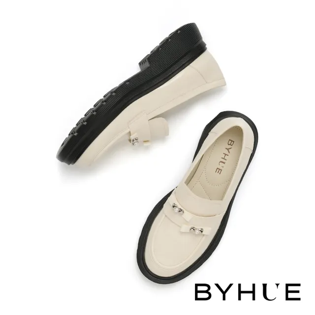 【BYHUE】可愛日常雙蝴蝶結漆超纖軟芯微Q底樂福厚底鞋(米白)