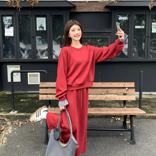 【AS 梨卡】女裝(套裝)連身裙 連身長裙 紅色 新年 聖誕 衛衣 棉T 半身裙 長袖 長裙VG123
