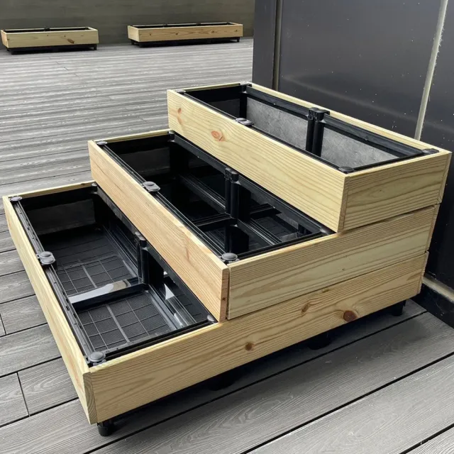 【田園樂】育材階梯式造型箱+南方松雙排三階贈尼龍輪12顆(南方松寬度為14cm 94*94*21-49cm)