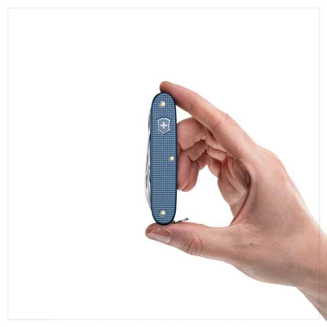 【VICTORINOX 瑞士維氏】2026限量鋁合金冰川藍 瑞士刀/93mm(0.8231.L26)