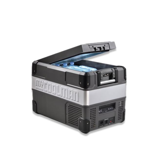 MYCOOLMAN CCP30 越野級行動冰箱，容量30公升，適合戶外露營、越野旅行使用。配備便利握把設計，輕鬆搬運冰鮮食材。中國製造，耐用可靠，保持食物新鮮長達數小時。理想的行動冰箱選擇，讓您的冒險之旅更輕鬆舒適。
