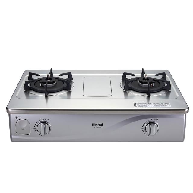  Rinnai 林內牌 RTS-Q230S 臺爐式瓦斯爐，採用耐用不鏽鋼爐臺，雙口設計搭配傳統外擴火焰爐頭，提供穩定高效加熱。電子點火系統操作簡易，支援 LPG 液化瓦斯及 NG 天然瓦斯，消耗量液化 8.2kW、天然氣 8.7kW。尺寸 702×217×443 mm，第一級能源效率，熱效率達 52%。標準安裝，臺灣製造，享 1 年保固，適閤家庭廚房使用。 