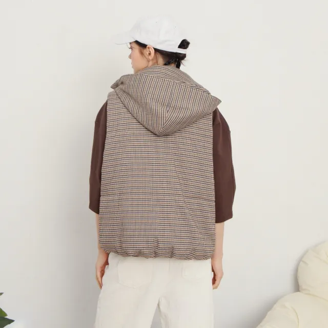 【MASTINA】活動帽千鳥格鋪棉背心 卡 咖(魅力商品)