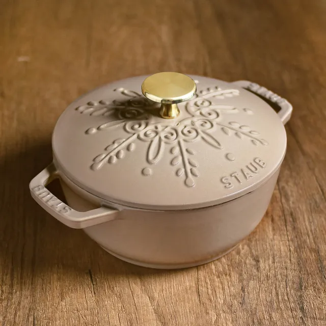 【STAUB】雪花雕花琺瑯鑄鐵鍋和食鍋16cm-顏色任選(德國雙人牌集團官方直營)