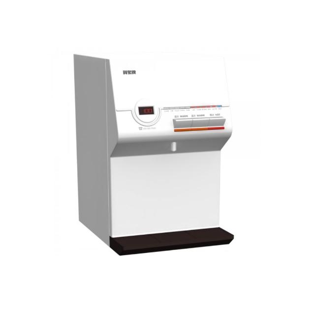  賀眾牌 UR-672BW-1 櫥上型 RO 逆滲透淨水器，採用先進逆滲透淨水技術，提供純淨安全飲用水。除鉛特殊功能確保水質無害，容量5公升以上，適閤家庭使用。尺寸寬320 x 深480 x 高520 mm，臺灣原廠製造，BSMI許可字號R31196。適用濾芯UF-591、UF-592、UF-504、UF-505，更換依地區水質調整。含標準安裝服務（進排水及電源3米內），享1年保固（新品不良及非人為損壞）。注意：天然石材流理臺無法鑽孔，請先確認；自行安裝依送達日起保固，濾芯拆封不享鑑賞期。偏遠地區加收服務費，詳情洽詢。 