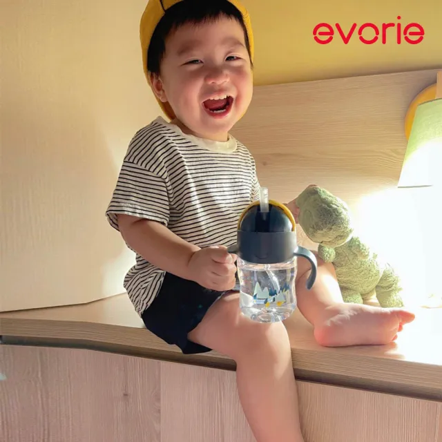 【Evorie】Tritan 200mL300mL雙色學飲吸管水杯組 (總代理公司貨/微笑水杯)