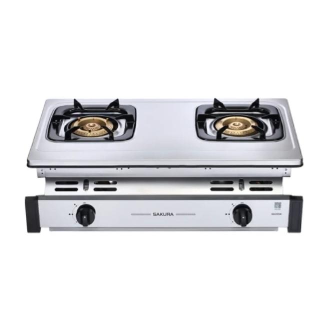  SAKURA 櫻花牌 G-6320 雙口瓦斯爐，採用臺灣製造不鏽鋼爐臺與傳統外擴火焰爐頭，提供穩定高效加熱，壓電式自動點火方便使用。挖孔尺寸 670 × 325 mm，機體尺寸 705 × 450 × 235 mm (含爐架)，瓦斯消耗量 9~10 kW，能源效率第二級，適用天然瓦斯，BSMI 許可字號 R51085，保固 1 年，標準安裝，適合現代廚房，提升烹飪效率與安全。 