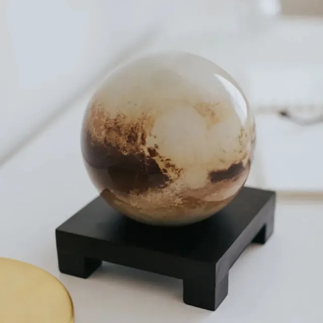 【MOVA】光能地球儀 冥王星 Pluto 經典款 4.5吋(居家擺設．精緻送禮．轉運．紀念日．生日)