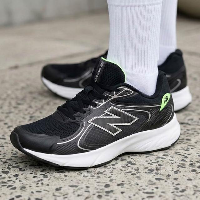 【NEW BALANCE】NB Fresh Foam 慢跑鞋_MAMAS818-2E_男性_黑色