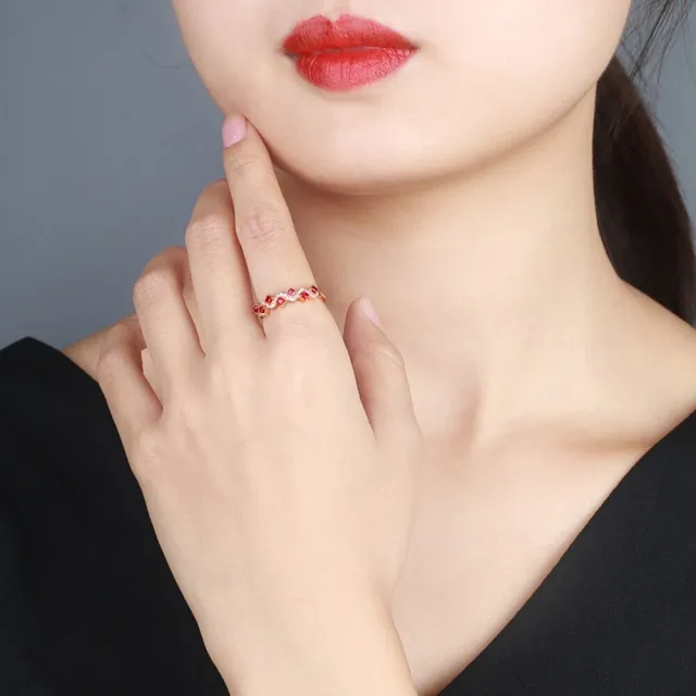 海斯珠寶 37分天然紅寶石 18K金鑽石戒指 宮廷雅韻系列 莫桑比克紅寶石 方形切割 日常質感穿搭