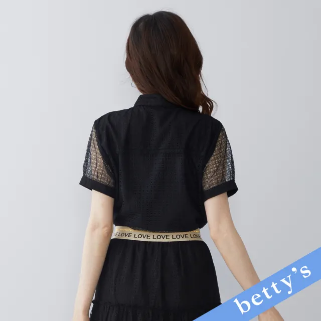 【betty’s 貝蒂思】洞洞蕾絲領口綁帶短袖襯衫(黑色)