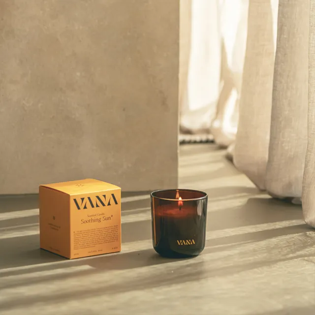 【VANA】瑞典純淨香氛蠟燭250g – 光之季節｜清爽檸檬調｜天然植物蠟｜純素安心使用｜清新居家香氛