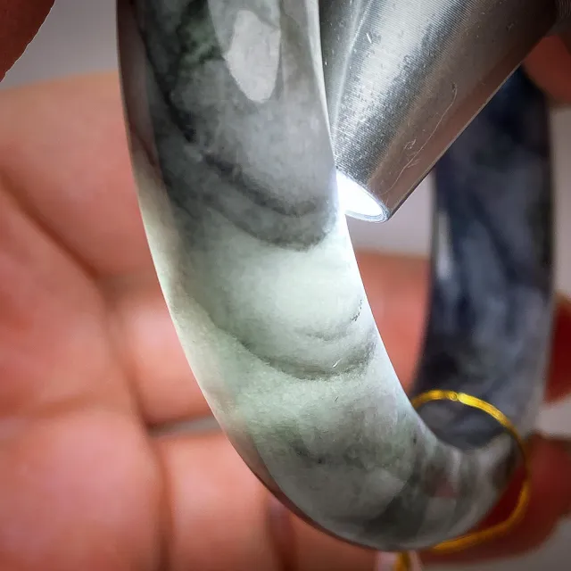 【玉我翡翠】水墨綠烏雞手鐲 平安鐲 手圍17.8mm M9632  緬甸A貨翡翠(精美包裝禮盒出貨/天然A貨翡翠)