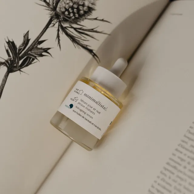 【MINIMALISTE】緊緻煥活日夜修護精華 緊緻彈潤 深層滋養 植萃抗氧精華油（30 ml）