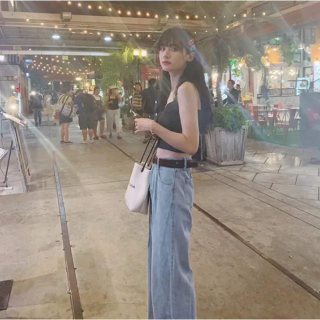 【Uicy】韓版復古淺藍高腰直筒牛仔寬褲 寬褲 褲子 女裝 P97