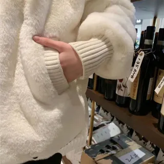 【Uicy】韓版毛絨保暖寬鬆連帽外套  外套 防曬外套 女裝 上衣 J156
