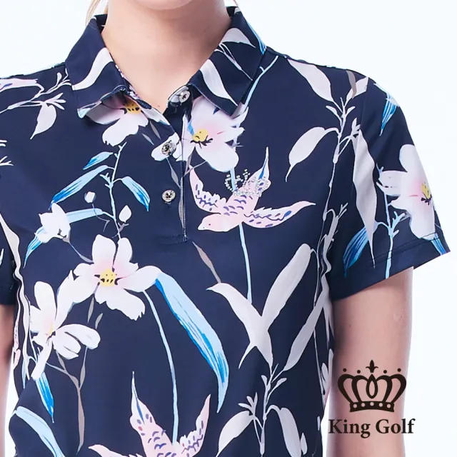 【KING GOLF】速達-網路限定款-女款滿版鳥語花朵印花燙鑽涼感短袖POLO衫/高爾夫球衫-深藍