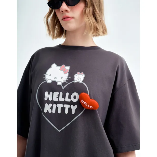 【CACO】Hello Kitty立體愛心落肩T(L2SA039)