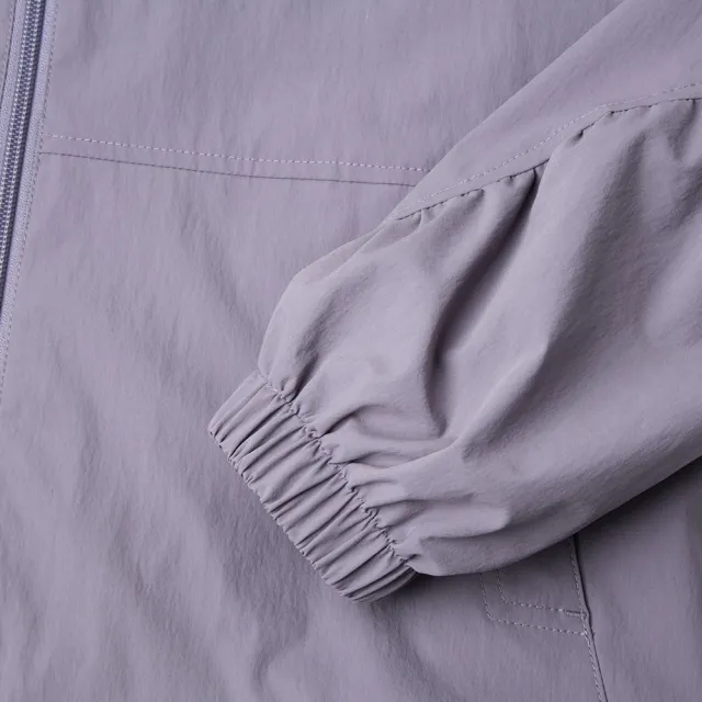 【GIORDANO 佐丹奴】女裝輕量防潑水連帽風衣外套 Essential Future系列(33 灰脊紫)