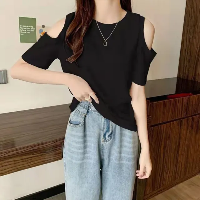 【Uicy】韓版顯瘦露肩短袖上衣 衣服女裝t恤短袖t恤上衣 T580