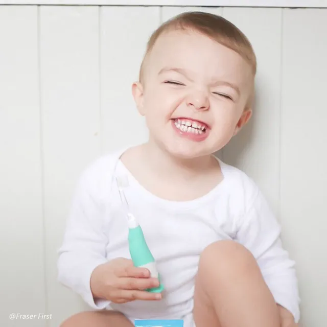 【brush baby】BabySonic 幼兒聲波電動牙刷0-3Y+木醣醇牙膏X2(多款可選)