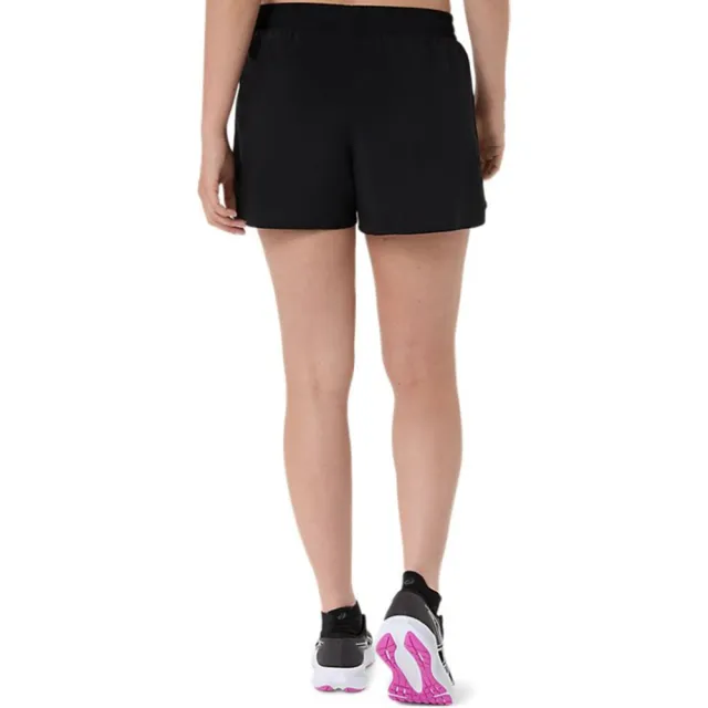 【asics 亞瑟士】短褲 女 運動褲 跑步 ICON 4吋 黑 2012D361-001