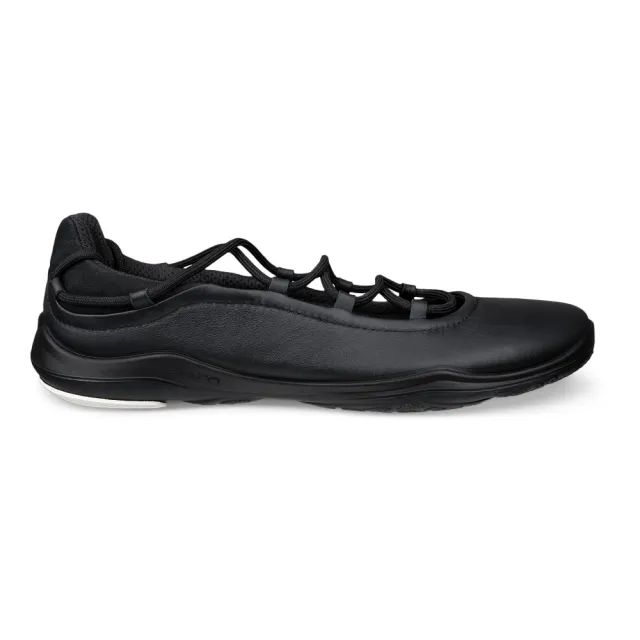 【ecco】BIOM LITE TR W 健步都會舒適皮革芭蕾舞鞋 女鞋(黑色 84010351052)