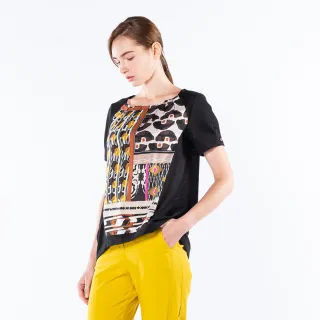 【KeyWear 奇威名品】輕薄舒適特色印花短袖上衣