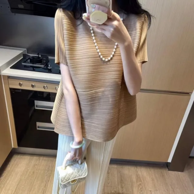 【巴黎精品】現貨限搶 三宅風皺褶衣服褶皺上衣摺衣彈力大尺碼(高領無袖寬鬆女T恤3款b1a36)