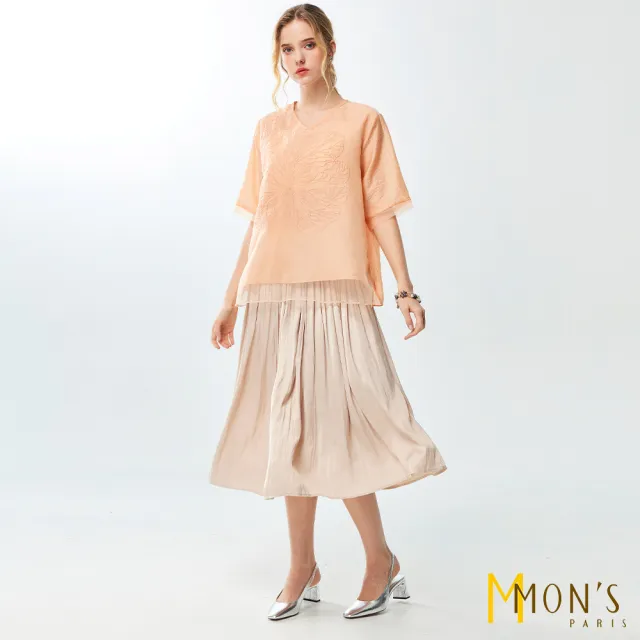 【MON’S】精品V領刺繡上衣(直)