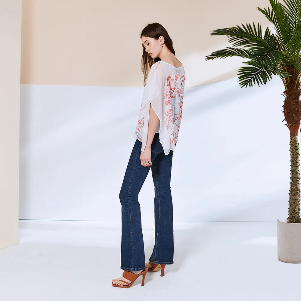 【ICHE 衣哲】Cop.Copine 法國原裝進口不對稱設計印花造型上衣-珍珠白