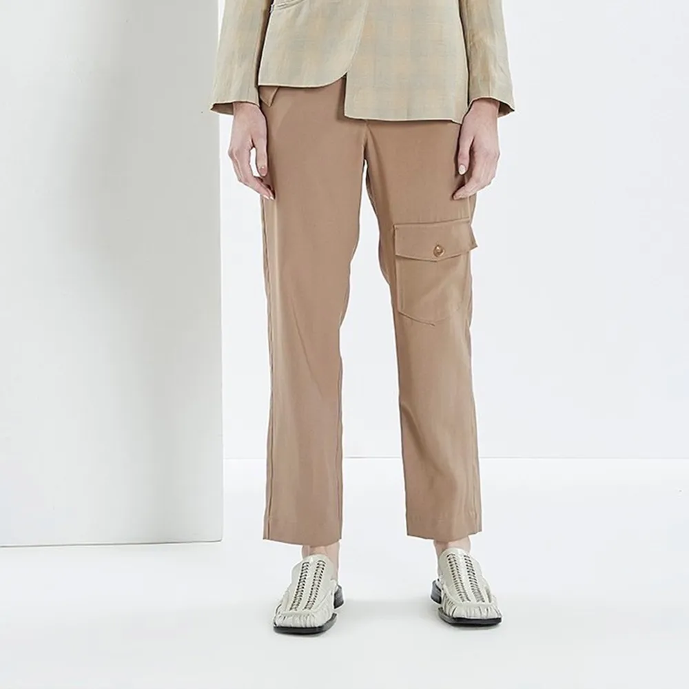 【ICHE 衣哲】Cop.Copine 法國原裝進口立體剪裁工裝工作風造型長褲