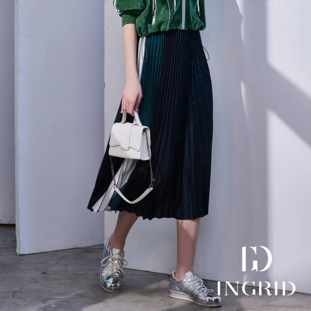 【IGD 英格麗】實體同步款-波點城市地圖印花百褶長裙-綠色