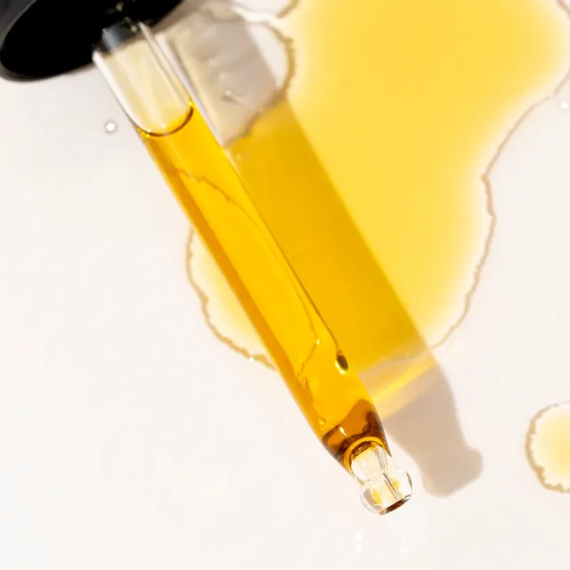 【trilogy】有機全效純玫瑰果油45mL(100%玫瑰果籽油/精華油/適用所有膚況/敏感性肌膚/乾燥肌膚/孕期調理)