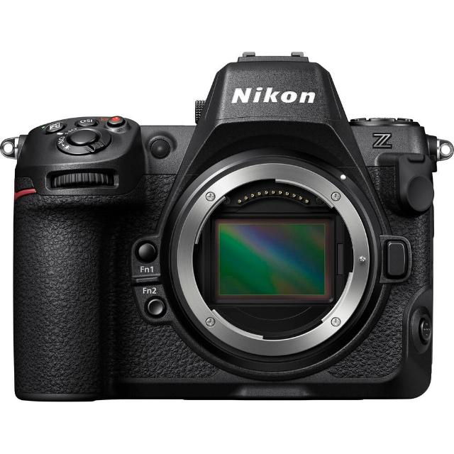 Nikon尼康 Z8 Nikon 尼康 Z8 是頂級全片幅無反單眼相機,搭載4570萬畫素以上CMOS影像感測器,提供卓越畫質與細膩細節。配備3.0吋以上翻轉式可觸控螢幕、ISO最高25600低光表現、1/32000秒最快快門速度,以及100%視野率電子觀景窗。支援CFexpress與SD卡儲存,機身輕巧約910g含電池,適合專業攝影師捕捉高速動態。官方公司貨,享12個月保固,完美結合專業效能與便攜性。