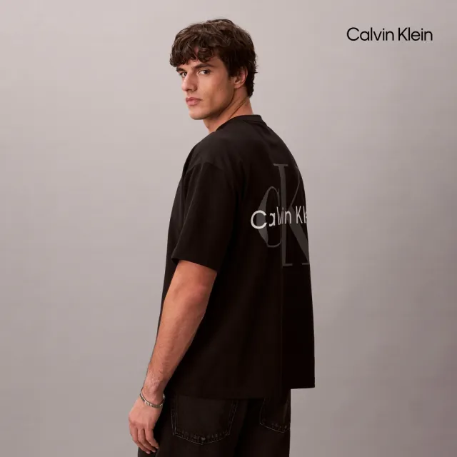 【CALVIN KLEIN】官方旗艦館CK 超寬版重磅 T 恤_黑色