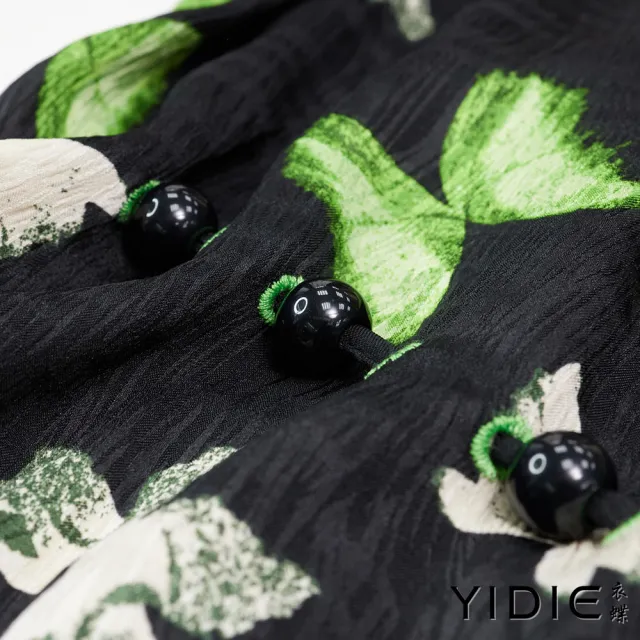 【YIDIE】法式優雅蝴蝶印花V領繫帶收腰洋裝-黑
