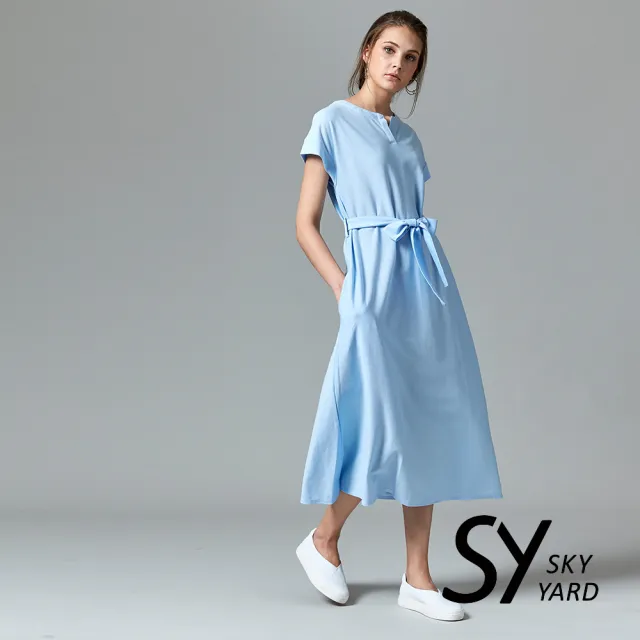 【SKY YARD】網路限定款-夏日悠閒風V領開襟綁帶短袖洋裝-淺藍